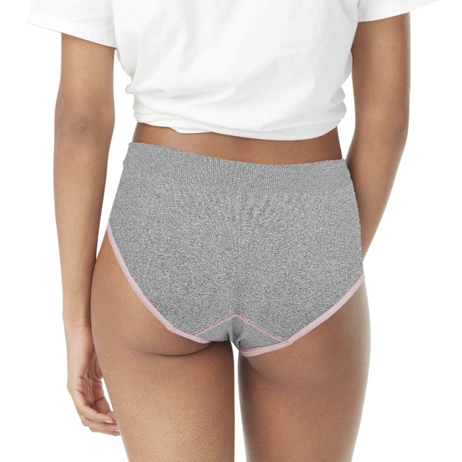 Seamless Sports Bra Shorty Set (Bras) Umbro on FrenchMarket
