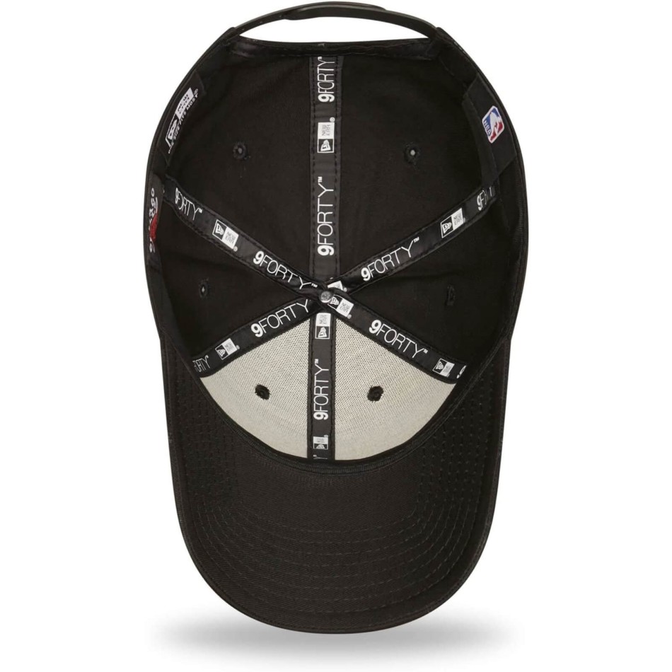 New Era 9FORTY Chicago Bulls Cap | Monogram Black NBA