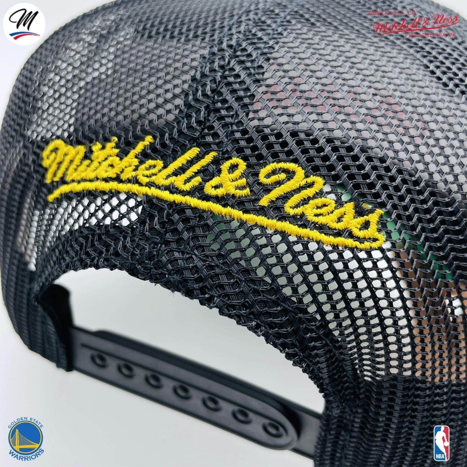 Cappello Trucker NBA "Foglia d'oro" dei Golden State Warriors HWC (Cappello NBA) Mitchell & Ness chez FrenchMarket