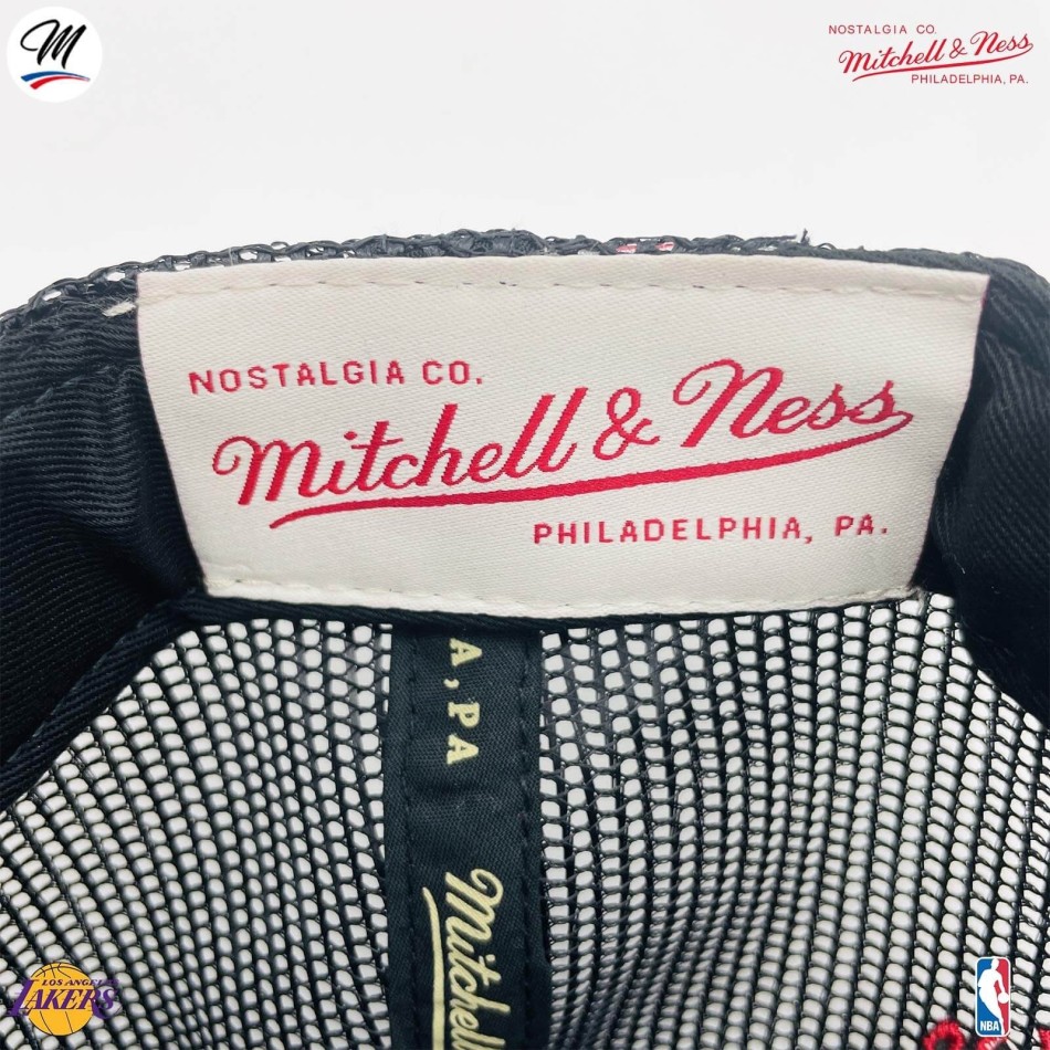 Mitchell & Ness LA Lakers HWC "Gold Leaf" NBA Trucker Cap