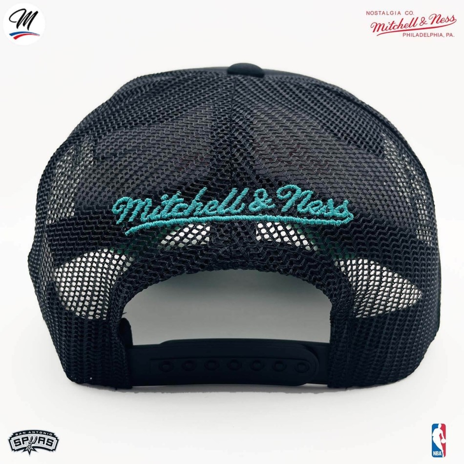Mitchell & Ness San Antonio Spurs HWC "Gold Leaf" NBA Trucker Cap