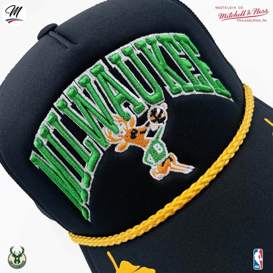 NBA Milwaukee Bucks HWC "Gold Leaf" Trucker Cap (NBA-Kappe) Mitchell & Ness auf FrenchMarket