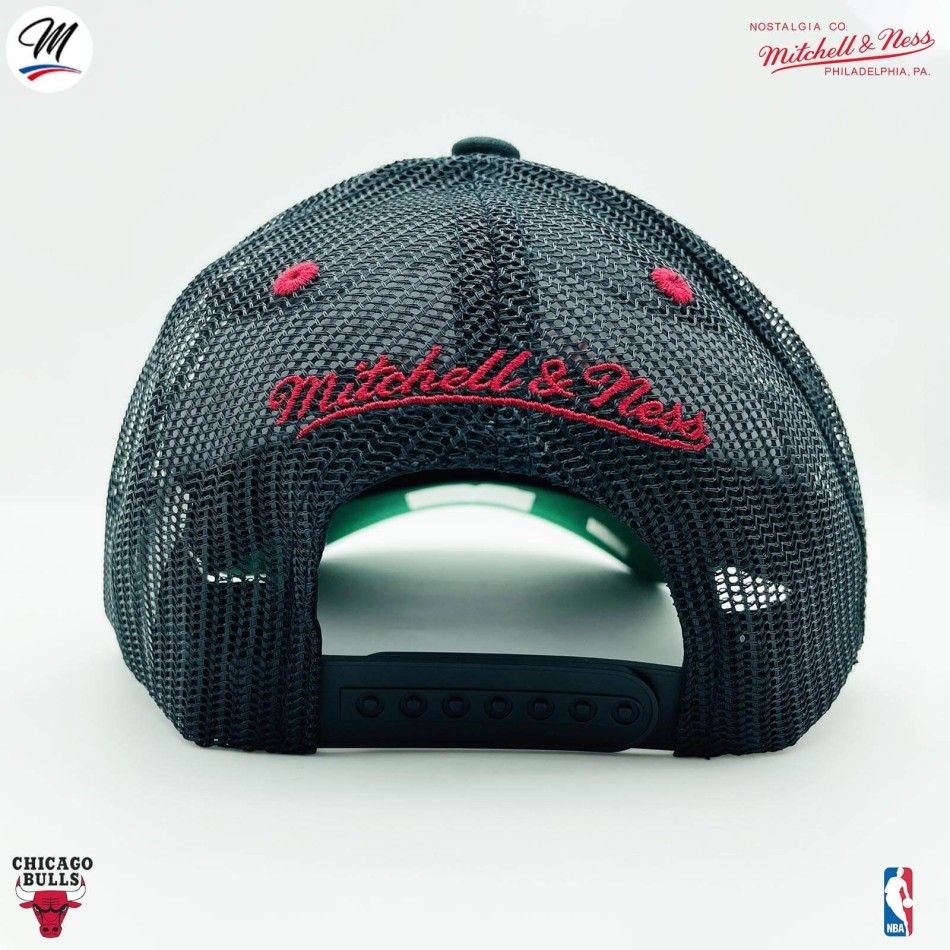 Casquette Trucker NBA Chicago Bulls HWC "Team Seal" (Casquette NBA) Mitchell & Ness chez FrenchMarket