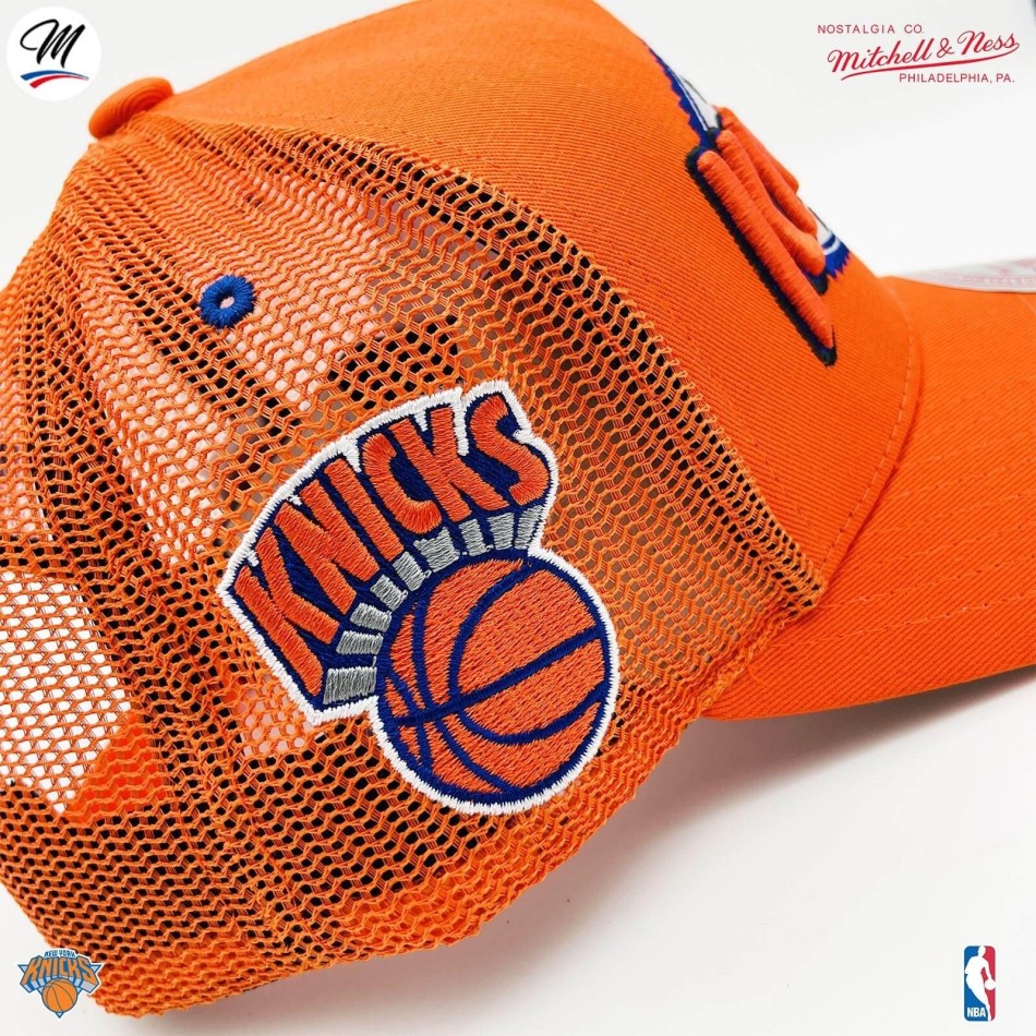 MITCHELL & NESS NBA Trucker Cap New York Knicks HWC "Team Seal