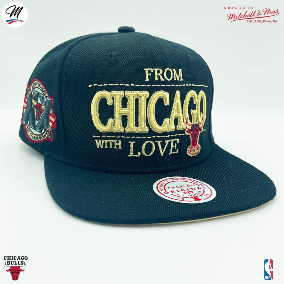 NBA Chicago Bulls "Chicago With Love" Mütze (NBA-Kappe) Mitchell & Ness auf FrenchMarket