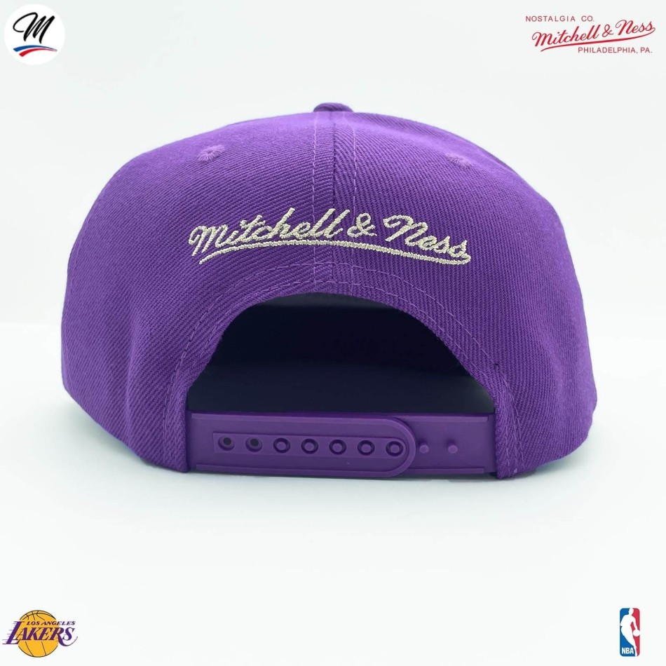 Casquette NBA Los Angeles Lakers "Los Angeles With Love" (Casquette NBA) Mitchell & Ness chez FrenchMarket