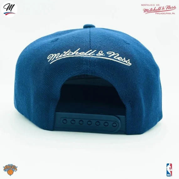Gorra de la NBA "New York With Love" de los New York Knicks (Gorra de la NBA) Mitchell & Ness chez FrenchMarket