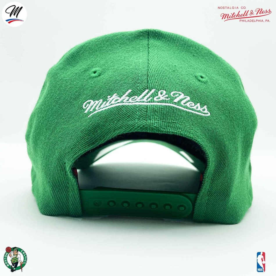 Casquette NBA Boston Celtics "Home Town Classic" (Casquettes) Mitchell & Ness chez FrenchMarket