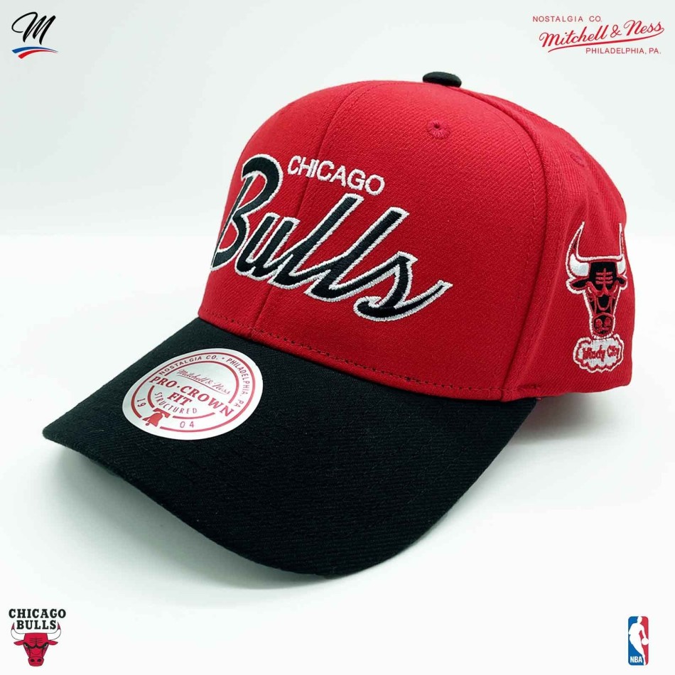 MITCHELL & NESS Chicago Bulls HWC "Team Script 2.0" NBA keps
