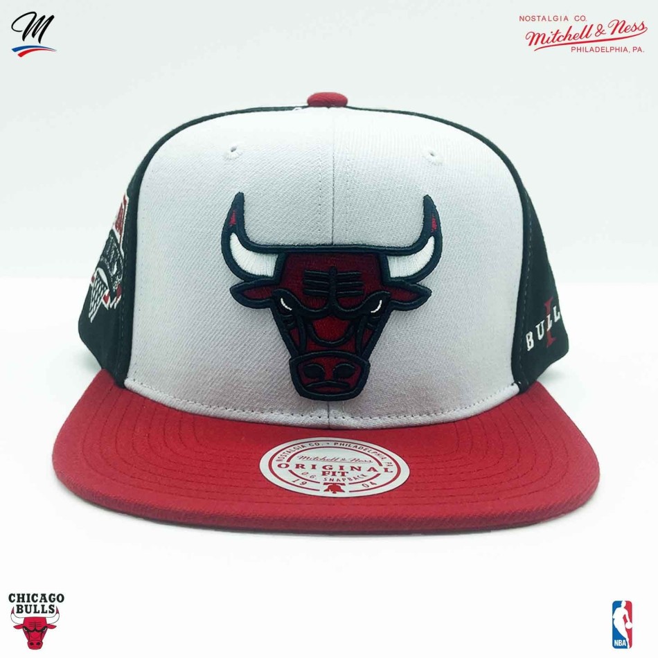 MITCHELL & NESS Chicago Bulls "Core I Snapback" NBA keps