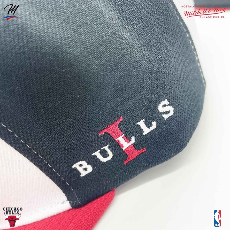 Casquette NBA Chicago Bulls "Core I Snapback" (Casquettes) Mitchell & Ness chez FrenchMarket
