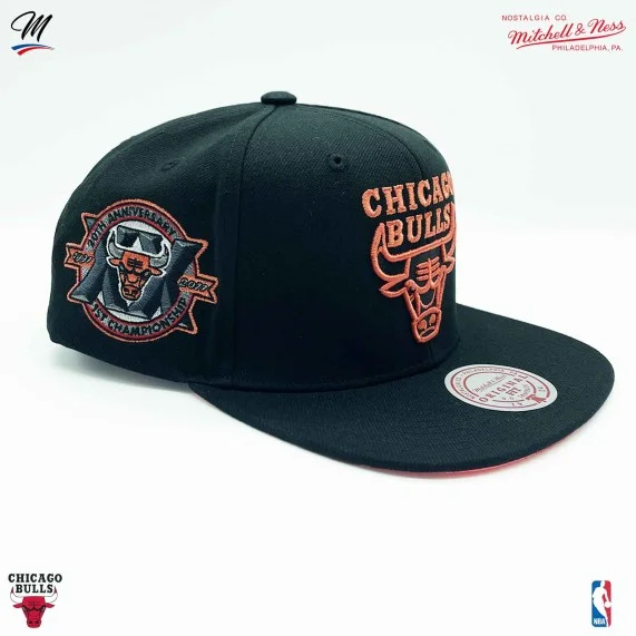NBA Chicago Bulls "Core VI Snapback" Kappe (Cap) Mitchell & Ness auf FrenchMarket NBA Chicago Bulls "Core VI Snapback" Kappe (Cap) Mitchell & Ness auf FrenchMarket