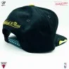 Casquette NBA Chicago Bulls "Day 6 Snapback" (Casquettes) Mitchell & Ness chez FrenchMarket Casquette NBA Chicago Bulls "Day 6 Snapback" (Casquettes) Mitchell & Ness chez FrenchMarket