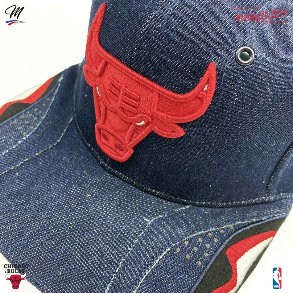 Cappellino NBA "Day 6 Snapback" dei Chicago Bulls (Cappellino) Mitchell & Ness chez FrenchMarket