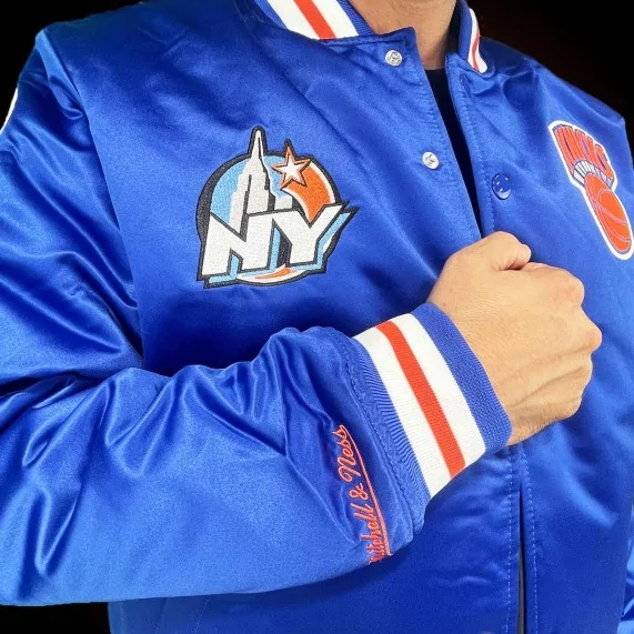 Veste Bomber Satin NBA Champion New York Knicks (Bomber) Mitchell & Ness chez FrenchMarket