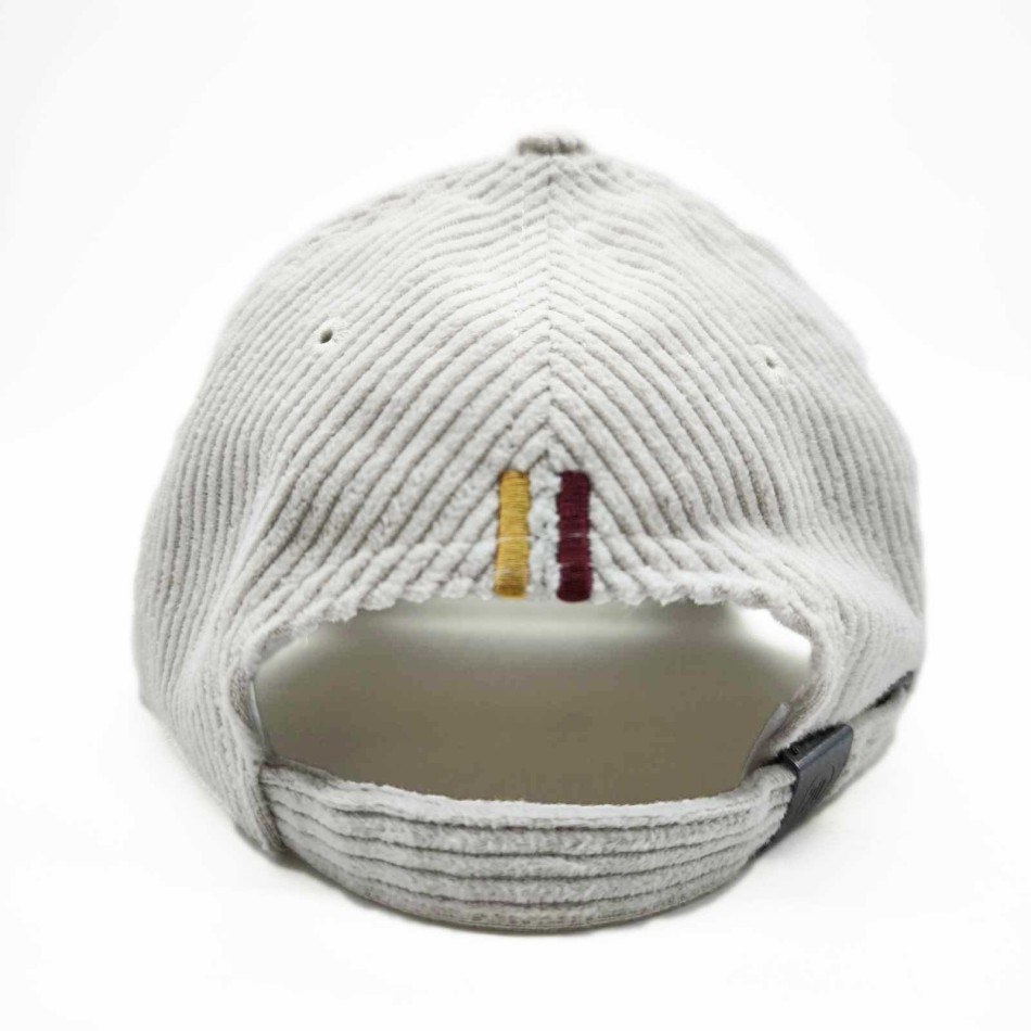 Le Mans" velvet cap (Caps) Steve Mc Queen on FrenchMarket