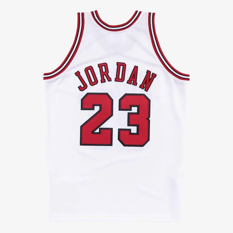 ➁ ➂ MITCHELL & NESS Michael Jordan Chicago Bulls 1997/98