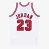 Maillot Michael Jordan Chicago Bulls 1997/98 "NBA Athentic Road" (Maillot NBA) Mitchell & Ness chez FrenchMarket