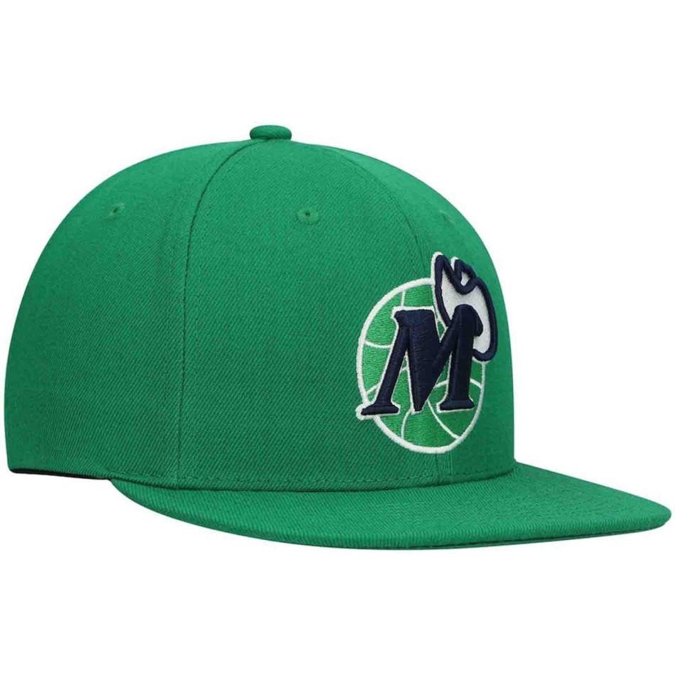 MITCHELL & NESS Green NBA Dallas Mavericks "Team Ground 2.0" Cap