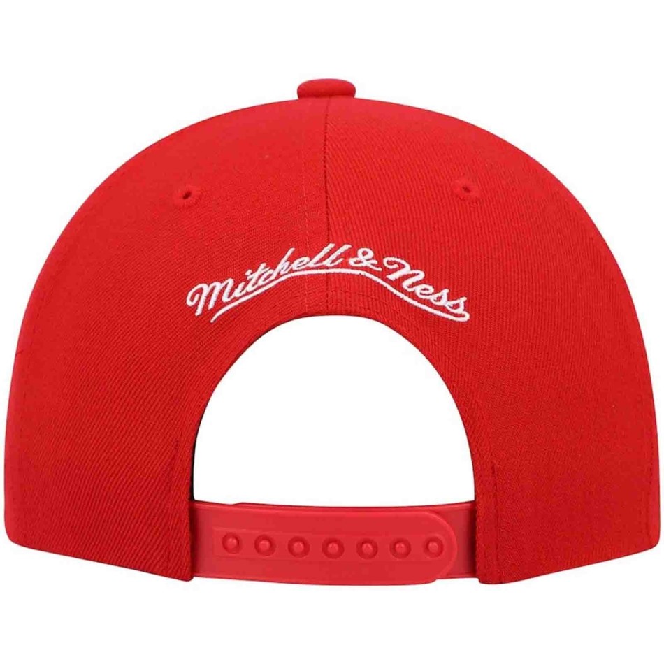 Chicago Bulls "Team Ground 2.0" NBA Cap (NBA-pet) Mitchell & Ness chez FrenchMarket