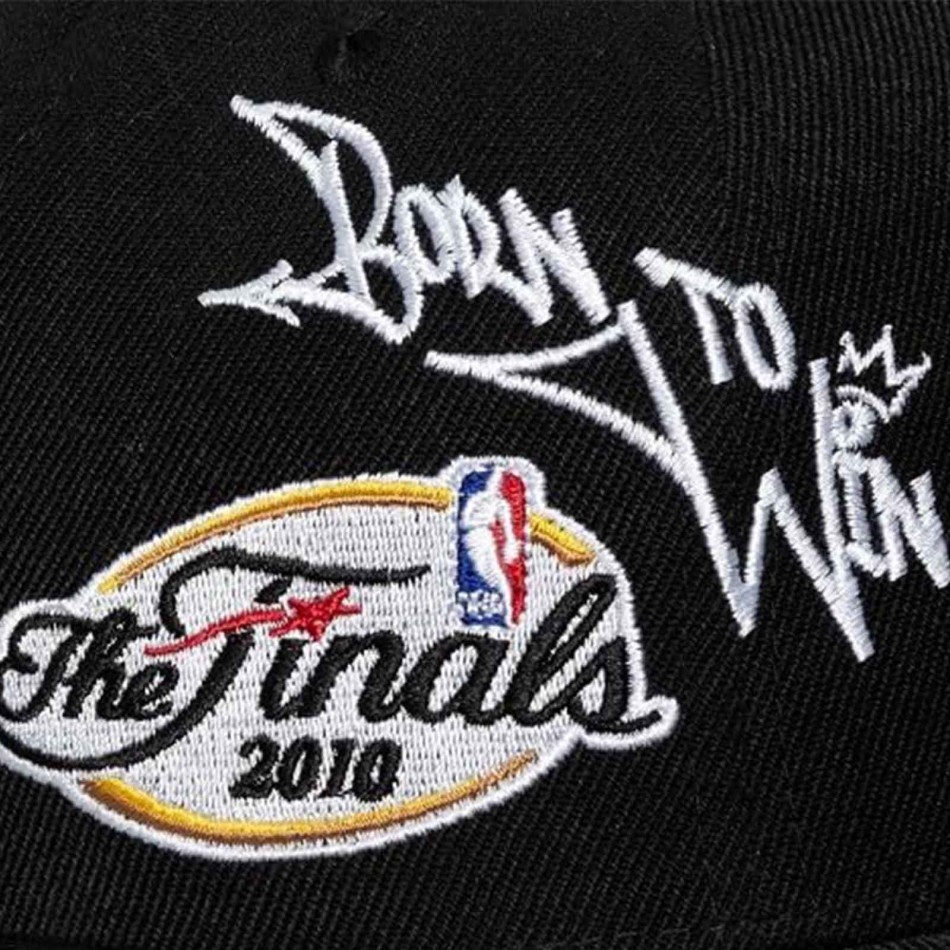 MITCHELL & NESS Los Angeles Lakers NBA Snapback keps "Born To Win Pro" Finals 2010