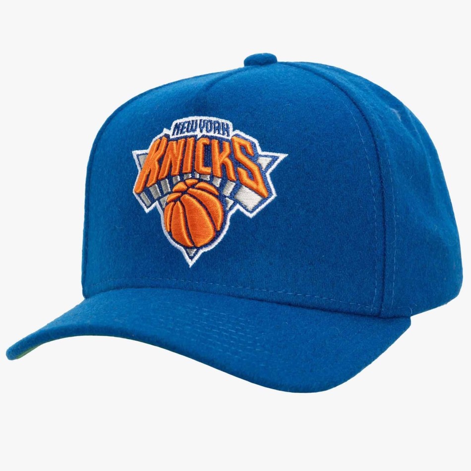 Casquette New York Knicks "Kicking Wool Pro" (Casquette NBA) Mitchell & Ness chez FrenchMarket