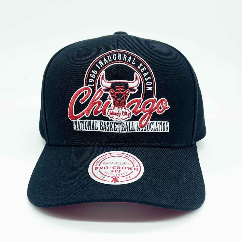 Casquette NBA Chicago Bulls HWC "Inaugural Team Pro Crown" (Casquette NBA) Mitchell & Ness chez FrenchMarket
