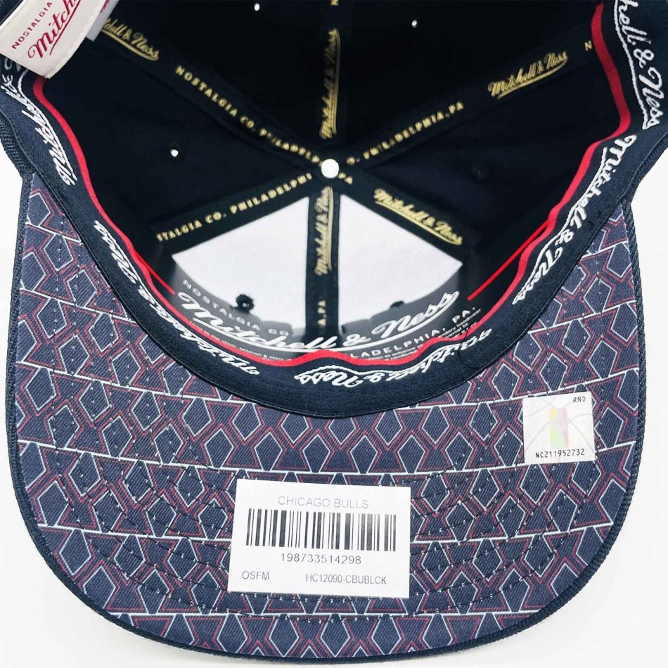 Chicago Bulls "Team Infill Camo Classic" NBA keps - Mitchell & Ness - Officiell Snapback