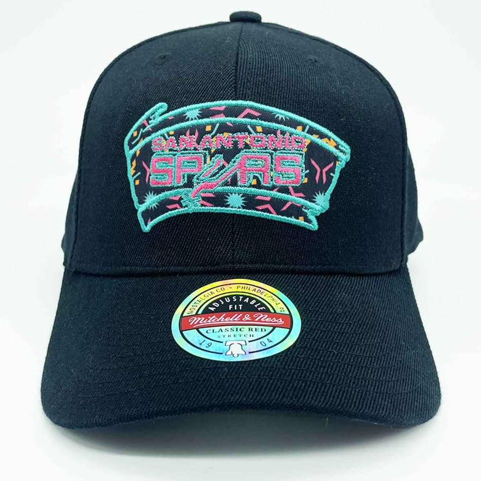 San Antonio Spurs "Team Infill Camo Classic" NBA keps - Mitchell & Ness - Officiell Snapback
