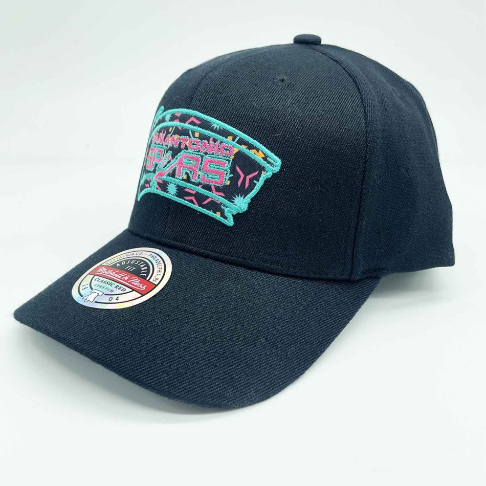 Casquette NBA San Antonio Spurs "Team Infill Camo Classic" (Casquette NBA) Mitchell & Ness chez FrenchMarket