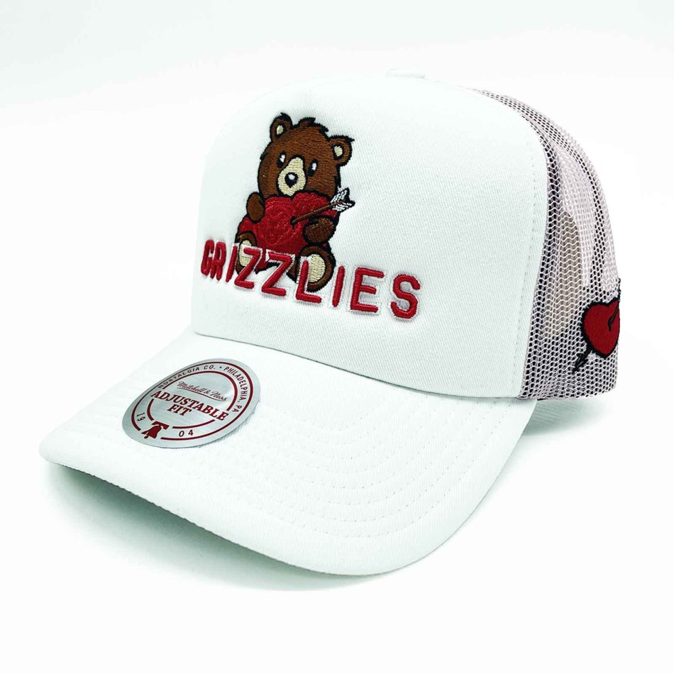 MITCHELL & Ness Trucker Cap NBA Vancouver Grizzlies Mucho Amor | French Market